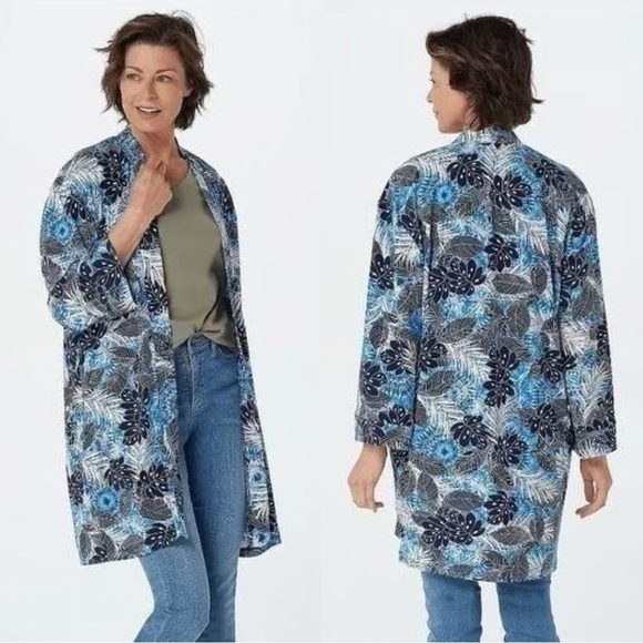 Attitudes by Renee Tops - Attitudes by Renee Blue Printed Jersey Lounge Duster Kimono
